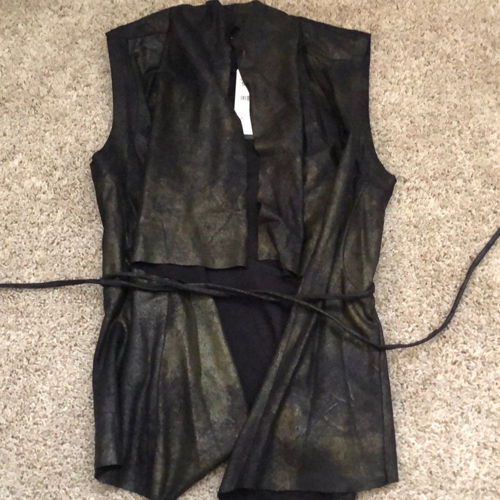 Zara vest